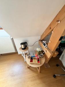 Sejours chez l'habitant A 5 minutes a pieds du chateau, 2 belles et spacieuses chambres, SDB, WC et un garage prive a 25 minutes circuit 24h : photos des chambres