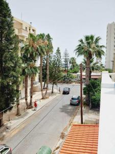 Άνετο παραλιακό διαμέρισμα Λάρνακα ΜΑΚΕΝΖΙ