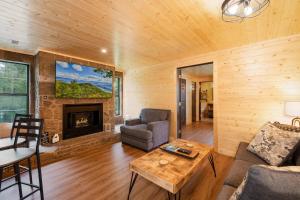 Mountain Views at Dollys Castle Unit 3