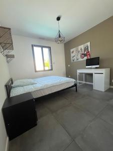 Maisons de vacances Villa Spacieuse avec Piscine : photos des chambres