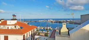 Ático espacioso en el Mediterráneo con vistas al puerto de Cambrils - Marina