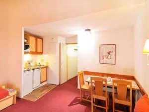 Résidence Le Carrousel - Studio fonctionnel · Skis aux pieds · Vue vallée MAE-3739 - Les Coches