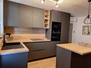 Apartment Mija Rabac with free parking in a garage