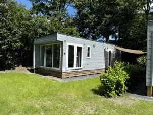 XaBo nr 129 op 5 sterren camping de Pallegarste aan de visvijver! - Diffelen