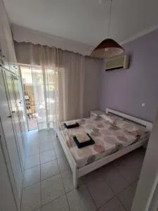 Chrisa's Home - Návstathmos