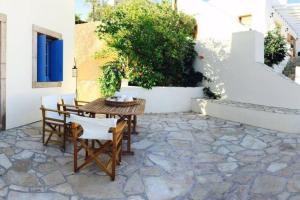 The Seashell House - Chora, Kythera