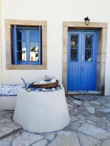 The Seashell House - Chora, Kythera - Manitochori