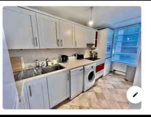 Central 1bed close to transport links