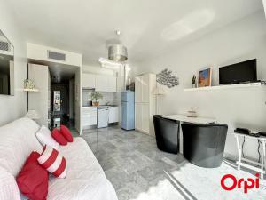 Appartements Appartement tranquille avec piscine et WiFi a Menton - FR-1-647-37 : photos des chambres