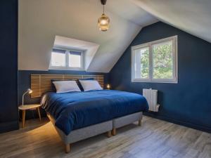 Maison de Charme à Merville-Franceville-Plage, 10 Pers, Proche Mer, Grande Terrasse et Studio Indépendant - FR-1-788-27