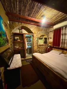 My Grandfathers House Dana Heritage and Eco Lodge