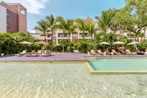 Beautiful condo in Playa del Carmen inside Corasol - Lafitte