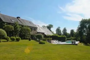 Magnifique domaine du Val Ory avec piscine - 伊芬迪克