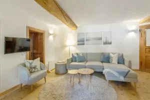 Chesa-strimer - Stüva Sur - 拉蓬