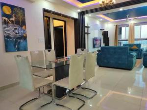 Marvellous 3BHK on 34th Floor only for Vegetarian Family