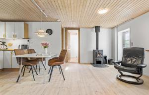 Holiday Home Strandvejen Brovst Denm