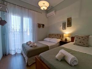 Los Laureles Relaxing Vintage Home