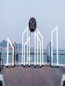 Du thuyến 5 sao SaQ ăn tối trên Vịnh Hạ Long - Đẳng cấp sang trọng