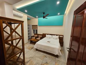 Olive Residence, Near Lakeshore Hospital