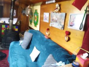 Rosie and Jim Retreat with hot tub indoors amazing