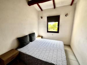 Maisons de vacances Gite 2-4 personnes - Gorges de l-Ardeche - Provence : Maison 1 Chambre