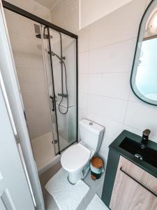 Maisons de vacances Logement tres chaleureux a Marseille : photos des chambres