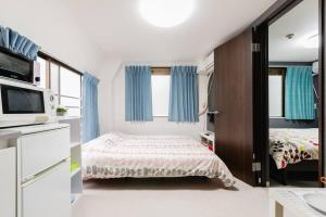 Super close to Dotonbori! Great location room#405