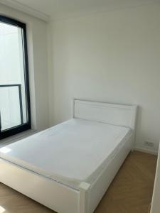 Luksusowy apartament w Parku Skaryszewskim z widokiem na centrum Warszawy