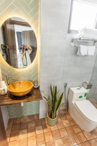 Căn Hộ 2 Phòng Ngủ Có Ban Công (Two-Bedroom Apartment with Balcony)