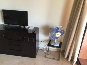 3 Bedroom Apartment, Duquesa, Spain