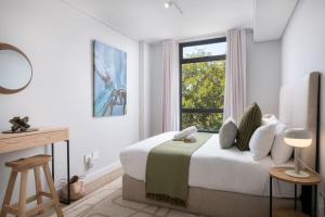 Sea Point Summit View