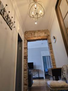 Al Pacino baby apartment