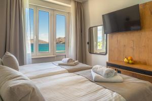 Deluxe Double Rooms in Castellum Besca