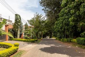 Upscale King Size Bed in the heart of Nairobi