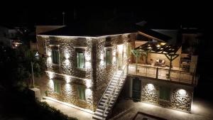 Captain Theos modern apartment Martina