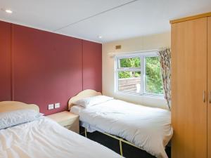 Cabin 32 - Uk45927