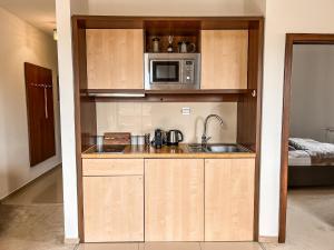 Tri Štíty Apartment with Tatra View Terrace