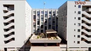 Girani Luxe Homes- Elegant comfy studio with A pool