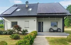 Amazing Home In Nowe Warpno With Wifi - Karszno