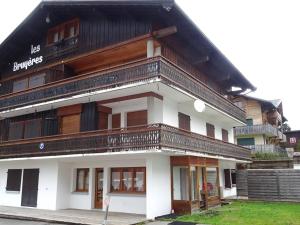 Les Gets : Appartement 6 pièces, 13 pers, Wi-Fi, 200m commerces, 450m pistes, draps et serviettes inclus - FR-1-802-55