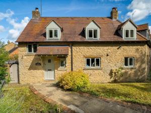 Stylish Cottage Peaceful Rural Retreat Pass The Keys