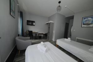 Hotels Hotel & Restaurant Le Patio VICHY : photos des chambres