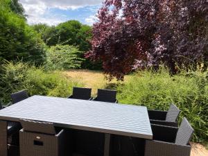 Sejours chez l'habitant Grande maison avec un grand jardin : photos des chambres
