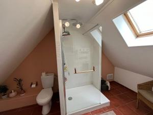 Maisons de vacances Maison charmante a Bec-de-Mortagne avec jardin cloture : photos des chambres