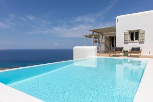 New Twin Villas in Mykonos Pool & Stunning Views