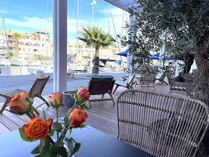 Hotels Cit'Hotel des 2 Golfs : photos des chambres