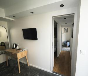 Hotels Hotel & Restaurant Le Patio VICHY : photos des chambres