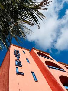 Hotels Cit'Hotel des 2 Golfs : photos des chambres