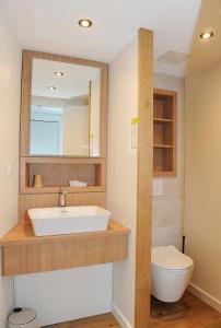 Hotels Hotel & Restaurant Le Patio VICHY : photos des chambres