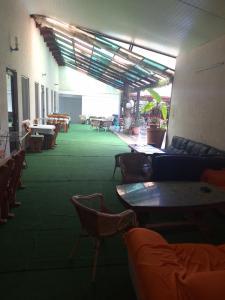 Casa inflorita garsoniere parter